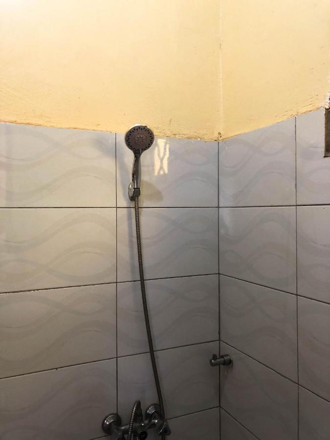 Cozy Bukoto Studio, Unlimited Wifi, Netflix & Close To Acacia Apartment